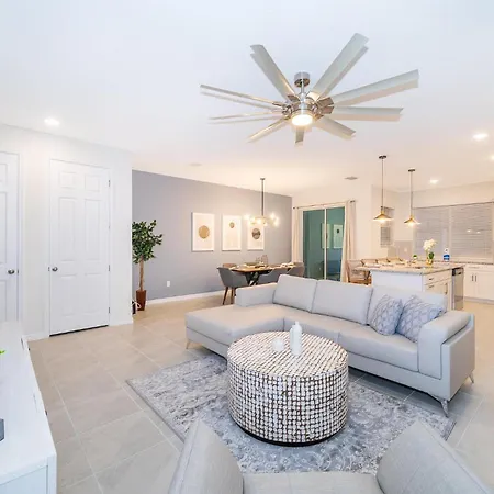 Villa 1852Io Townhouse 4 Bed/4.5 Ba